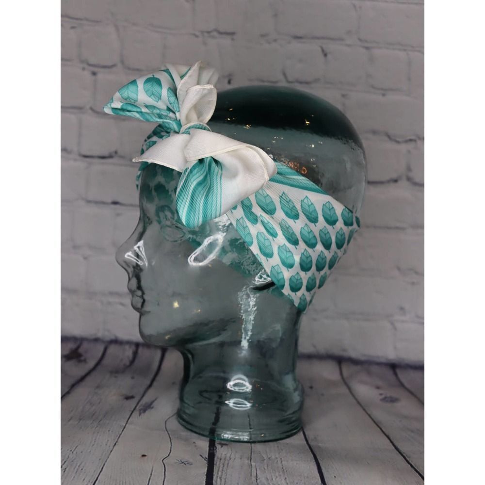 Vintage Teal Ombre Leaf Print Scarf – 50s Rockabilly Head Wrap / Neck Scarf